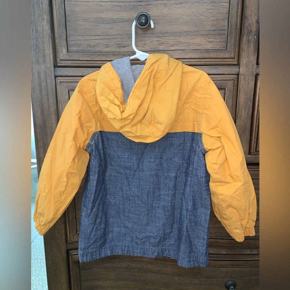 Old Navy zip up jacket - Picture 4 of 4